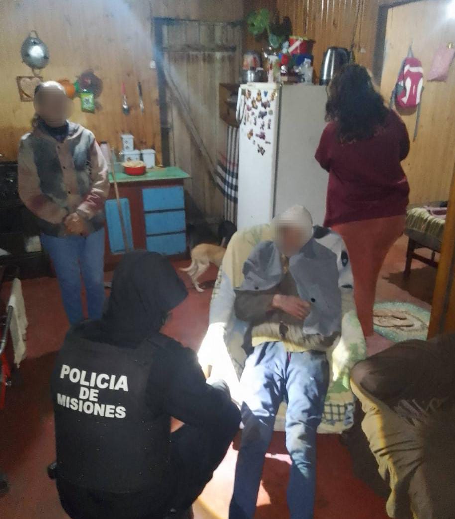 Rescataron a un abuelo perdido en el bosque en el paraje El Chapa